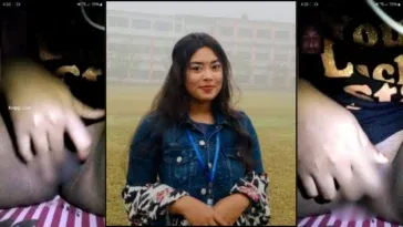 Young Indian Chubby Teen Showing Boobs & Wet Pussy